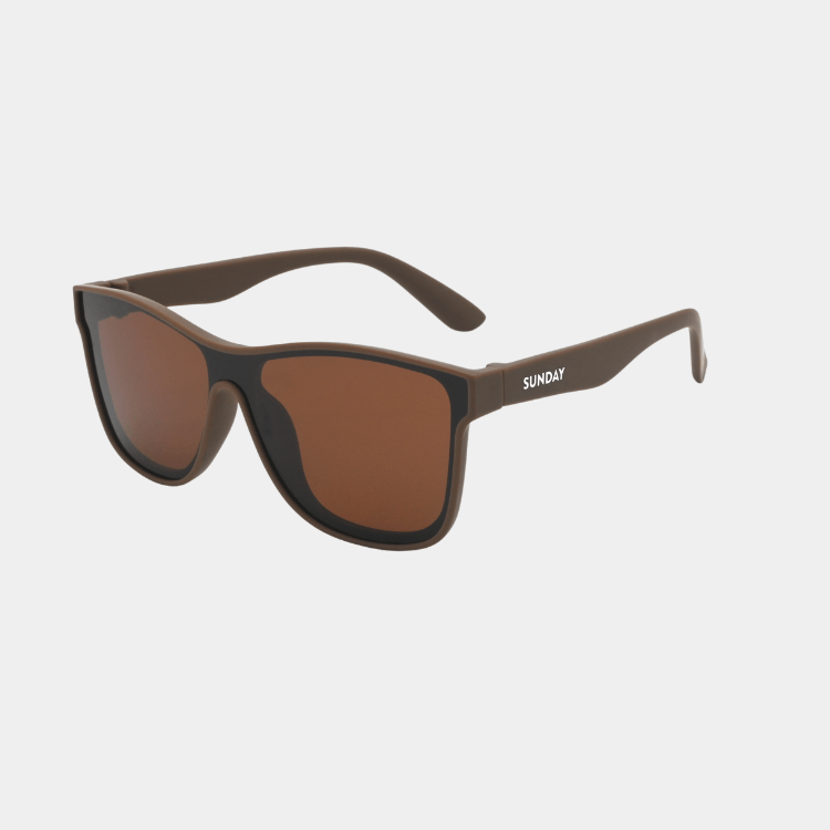 Breezy Calm Flare Sunglasses