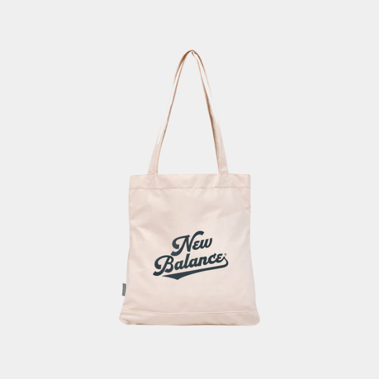 GRAPHIC TOTES, GRAPHIC TOTE