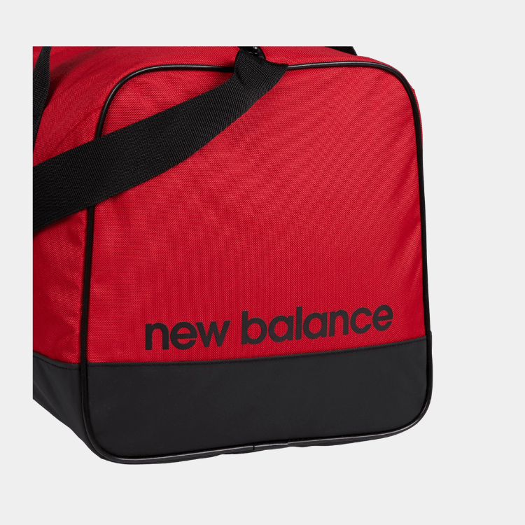 ESSENTIALS - SMALL DUFFEL