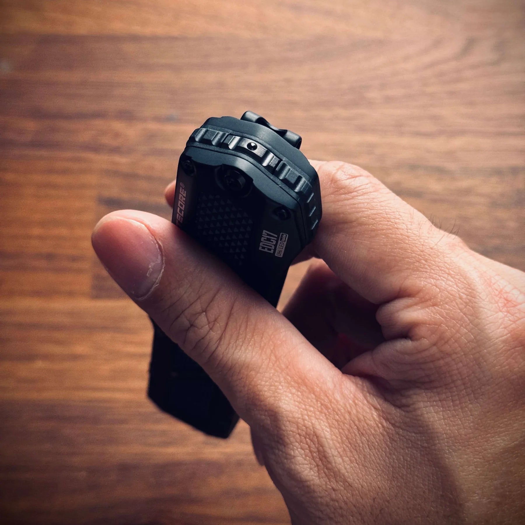 EDC17 - 1500 lumens (UV+Green Laser)