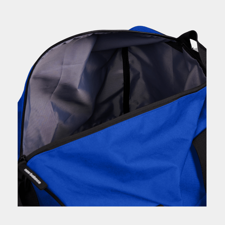 ESSENTIALS MEDIUM DUFFEL