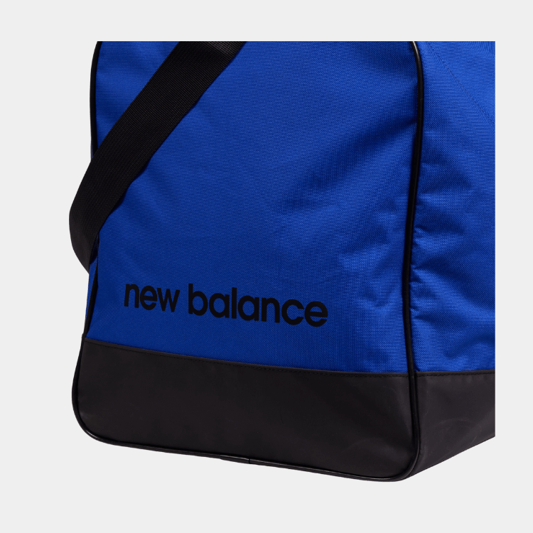 ESSENTIALS LARGE DUFFEL