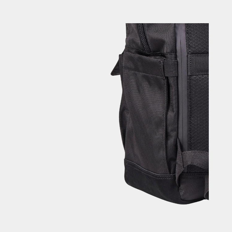 LEGACY ICON, FLAP BACKPACK