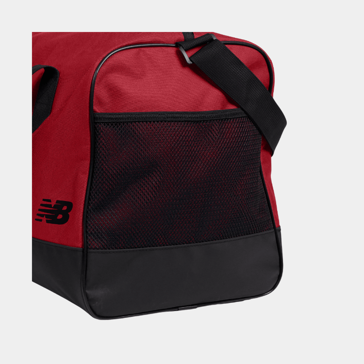 ESSENTIALS MEDIUM DUFFEL