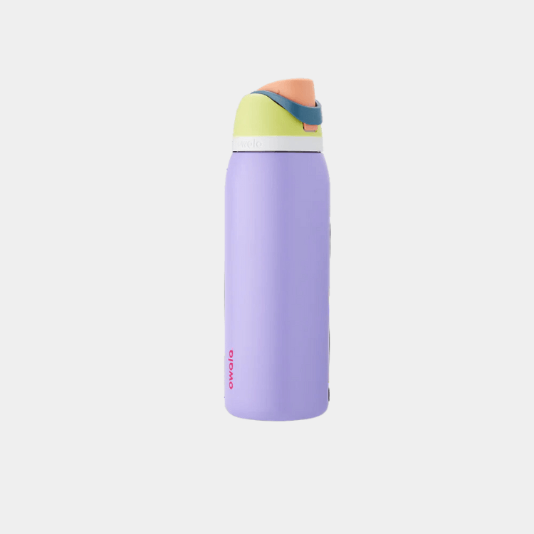 Owala FreeSip Insulated Stainless-Steel Water Bottle with Locking  Push-Button Lid, 32-Ounce, Shy Marshmallow