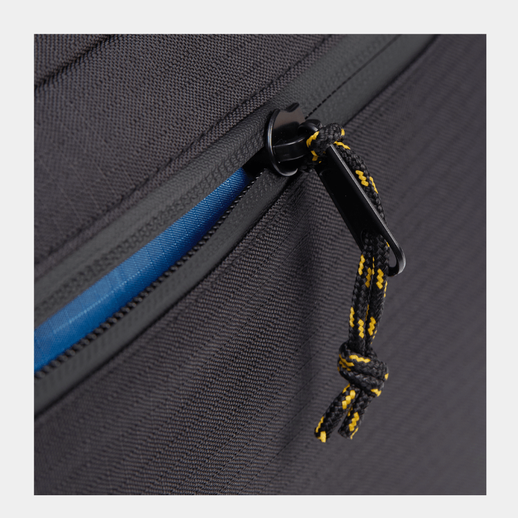 City Vibes Sling Bag