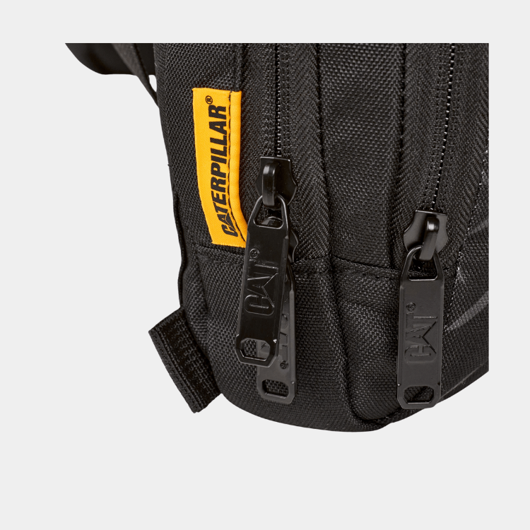 Cargo Voyager - Voyager Shoulder Bag