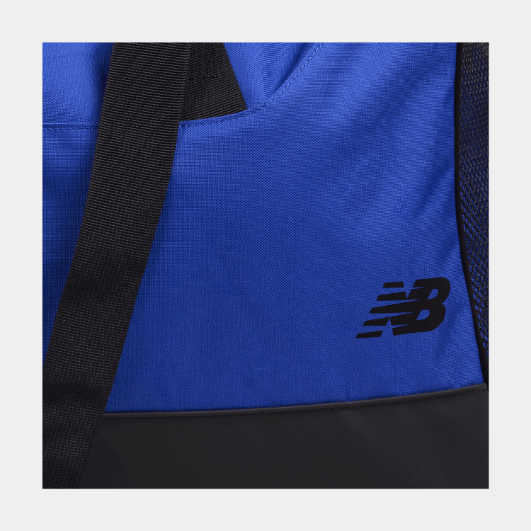 ESSENTIALS LARGE DUFFEL