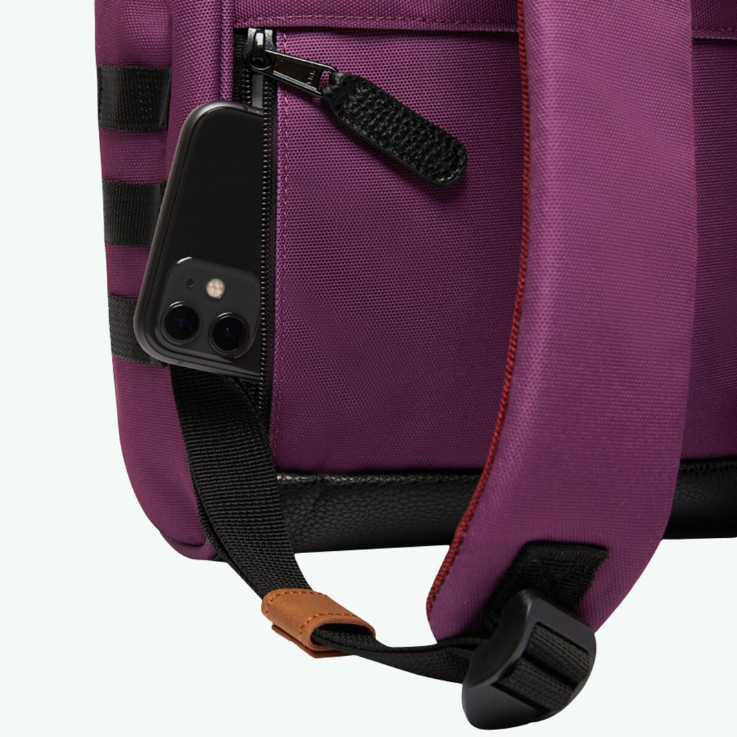 CABAIA ADVENTURER SMALL - SINGAPORE